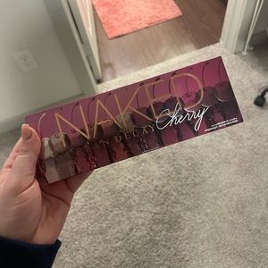 Urban Decay Naked Pallet in Cherry